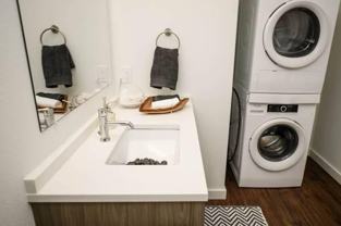 2323 Nw Savier St - Photo 1 of 1