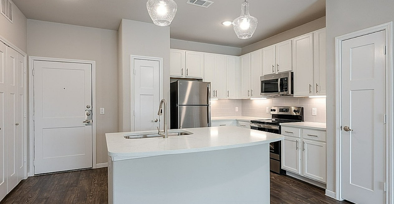 13100 Annandale Court #514.06 - Photo 2 of 14