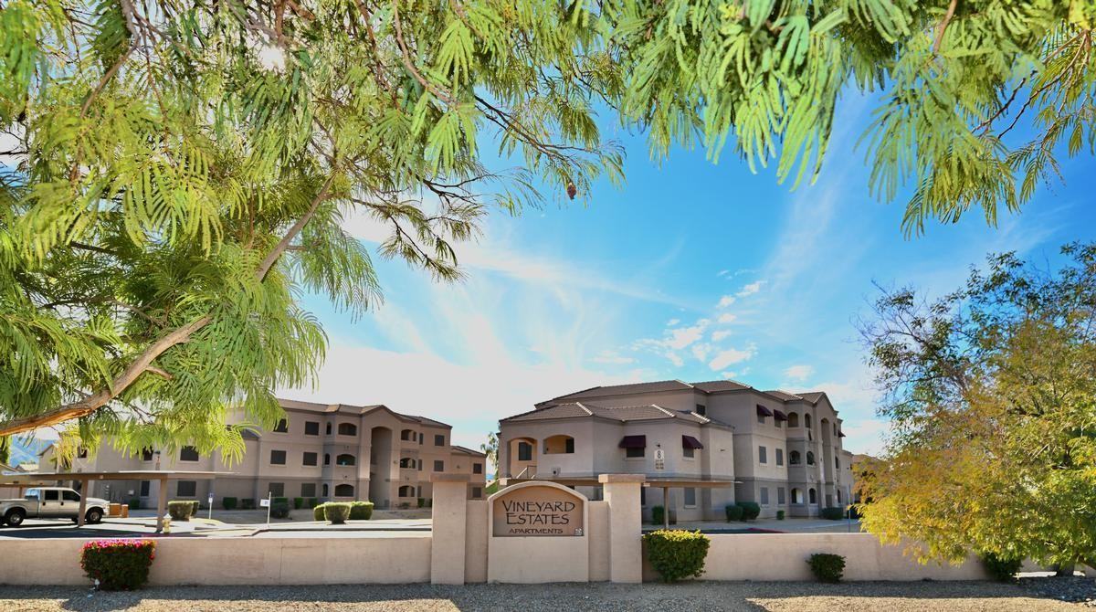 915 W Alta Vista Rd - Photo 6 of 14