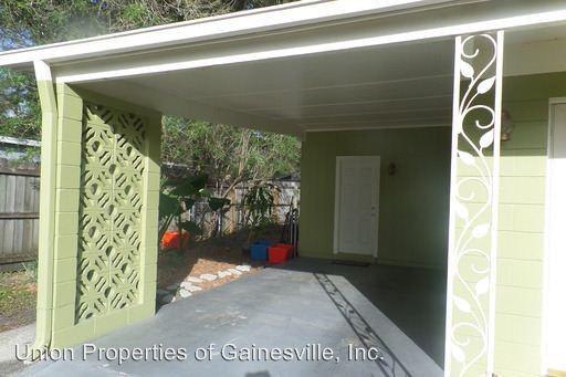 2901 NE 13th St - Photo 3 of 37