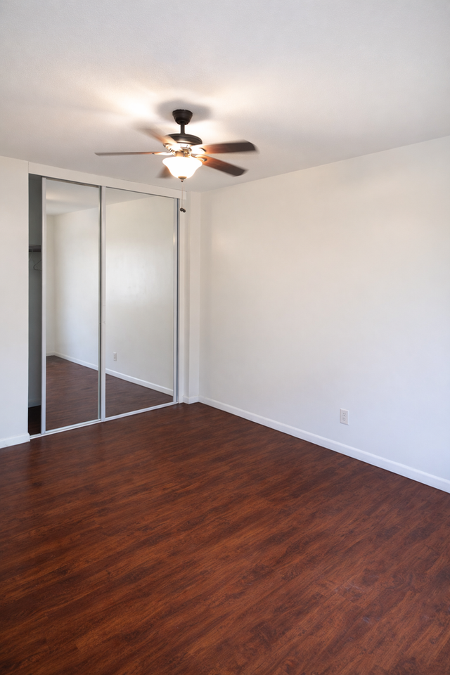 810-8TH - Photo 2 of 27