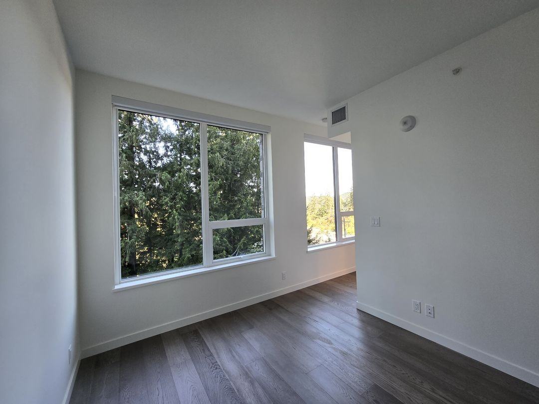 2000 Hannington Road #418 - Photo 7 of 21