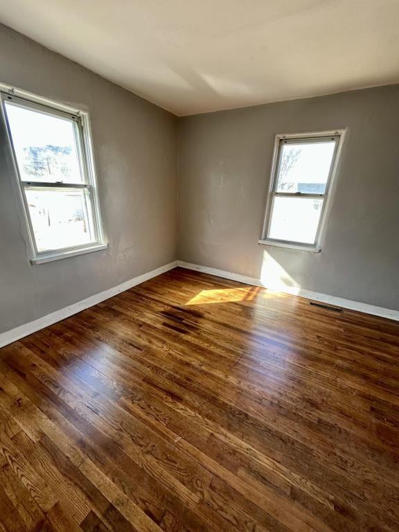 1007 Madison St - Photo 3 of 8