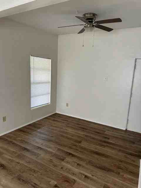 1970 Smith Dr - Photo 3 of 10