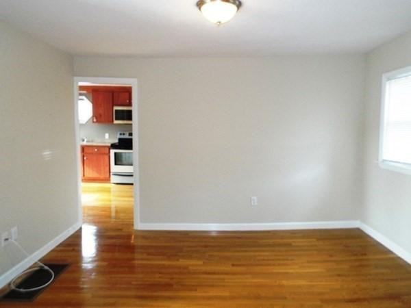 60 Alpine Pl - Photo 3 of 6