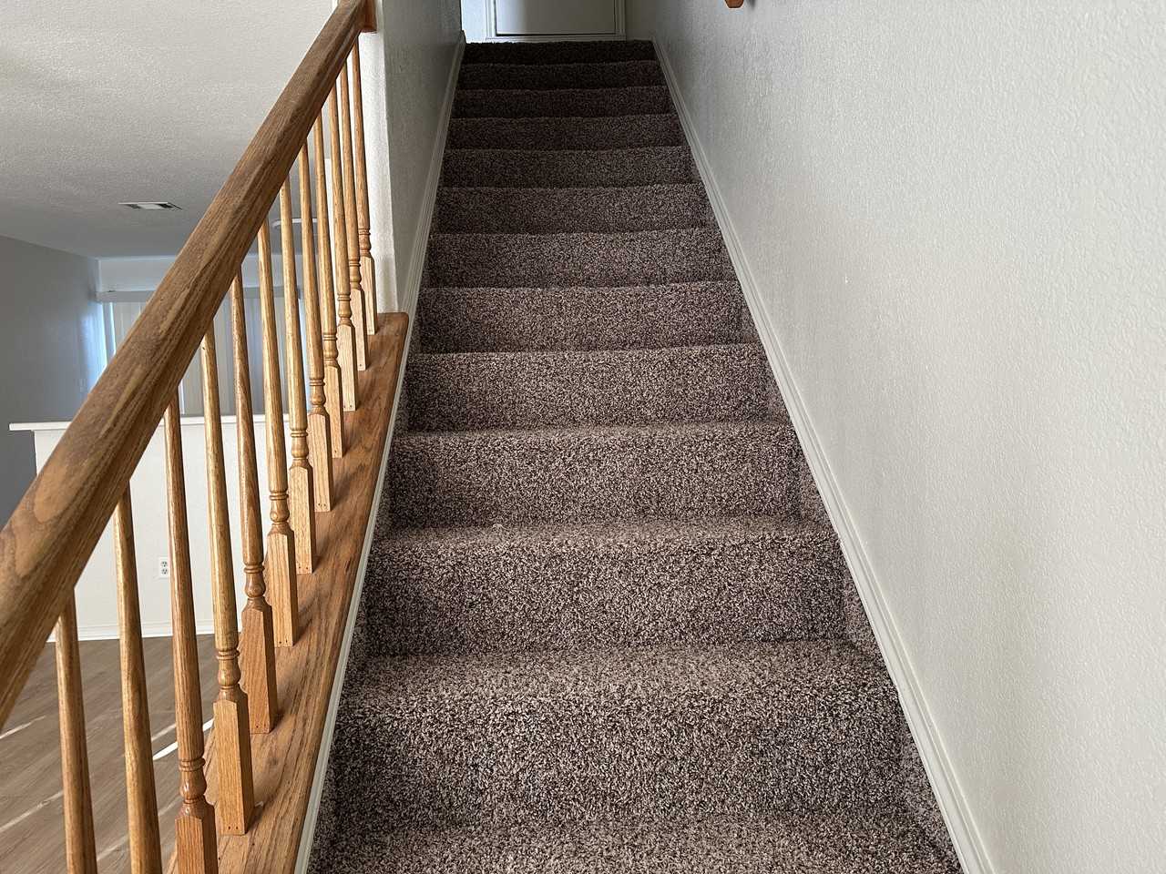 2101 Tahoe Ct #B - Photo 5 of 18