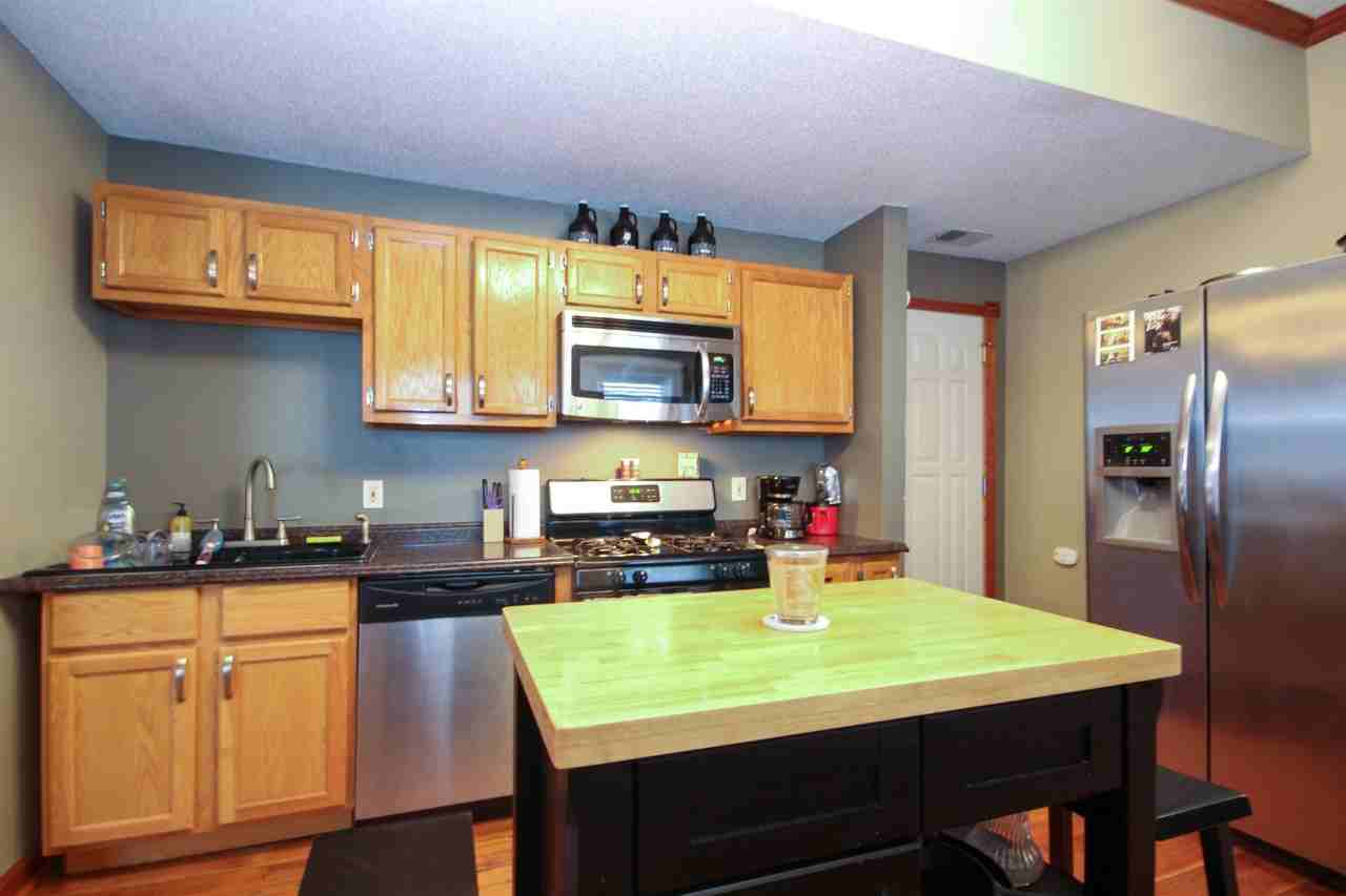 1417 6th St Ne #1 - Photo 2 of 18