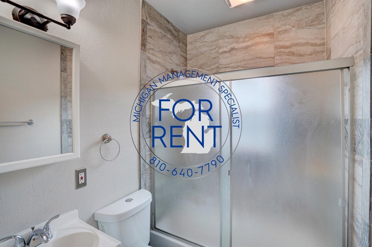 714 Mckinley Ave #2 - Photo 7 of 18