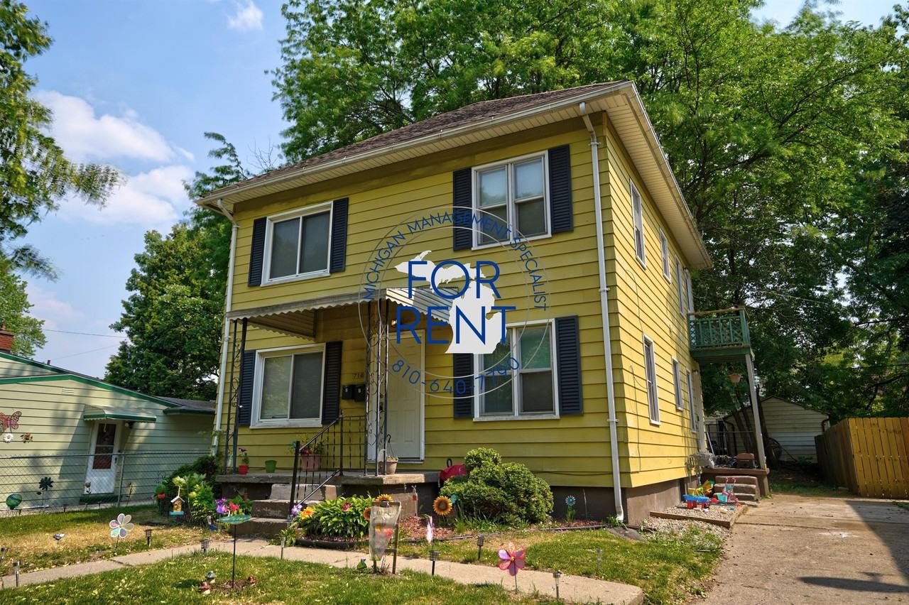 714 Mckinley Ave #2 - Photo 4 of 18