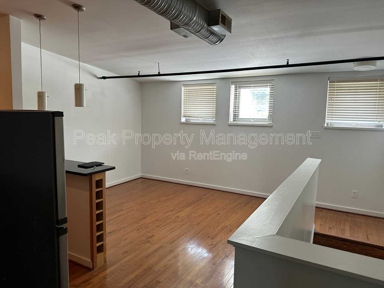 301 N Dunlop St #124 - Photo 4 of 5