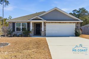 featured image of 1042 Enclave Cir