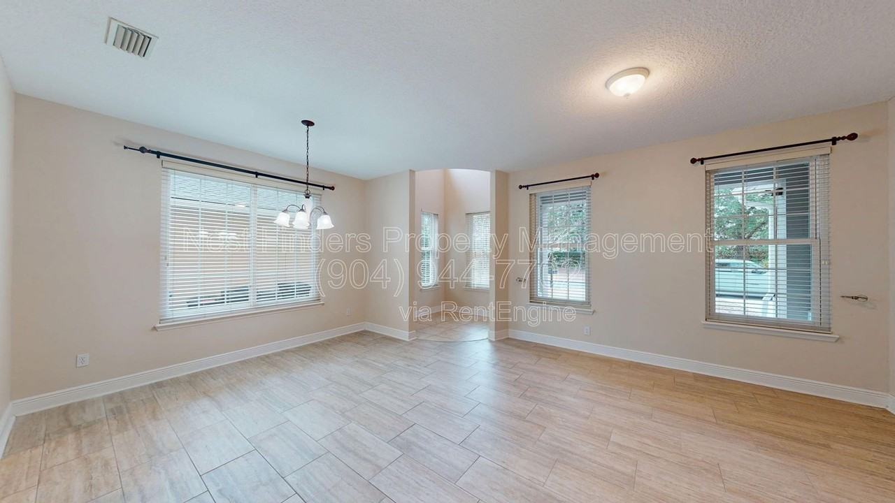 3105 E Banister Rd - Photo 6 of 43