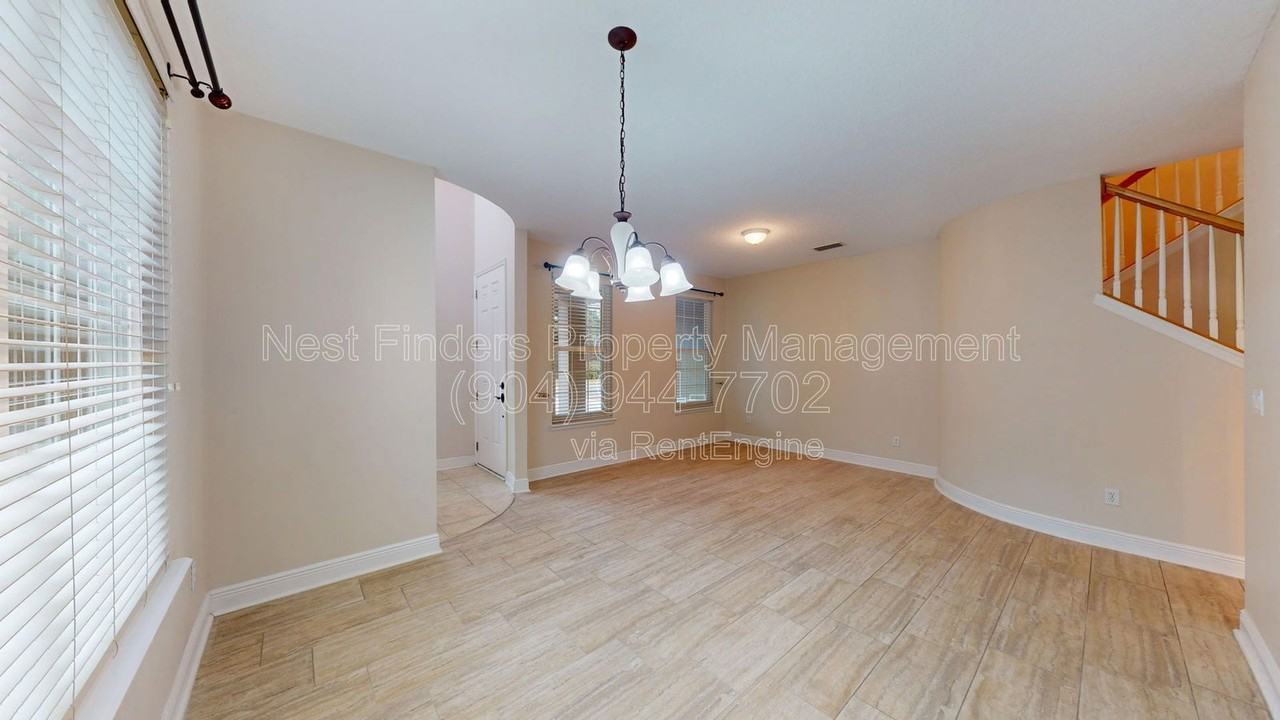 3105 E Banister Rd - Photo 7 of 43