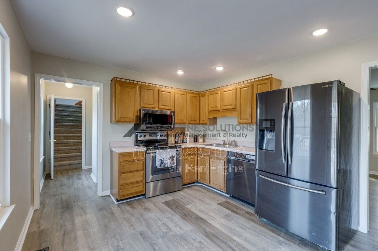 500 Windy Rd - Photo 6 of 40