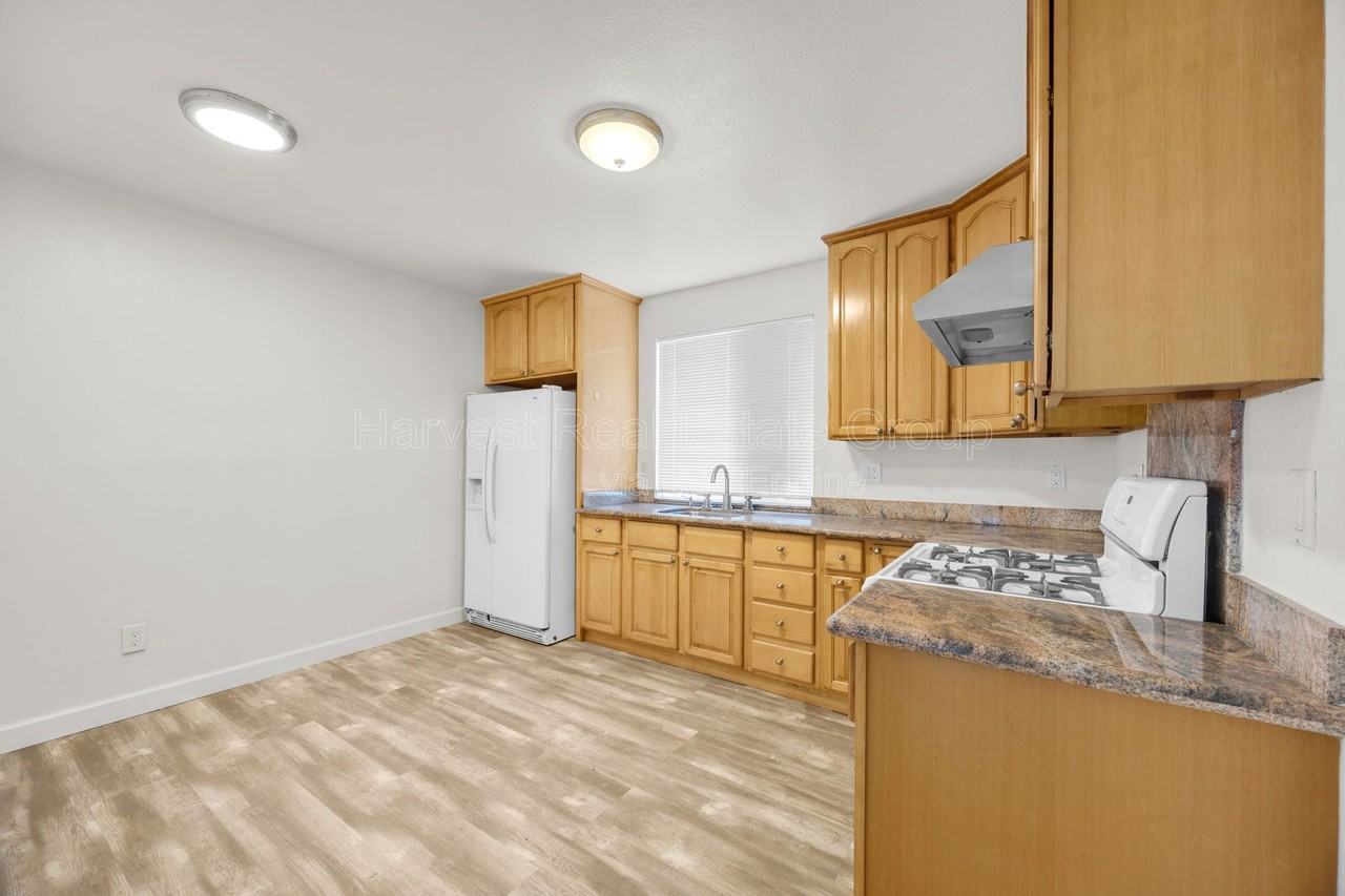 16385 Gordon Way - Photo 6 of 16