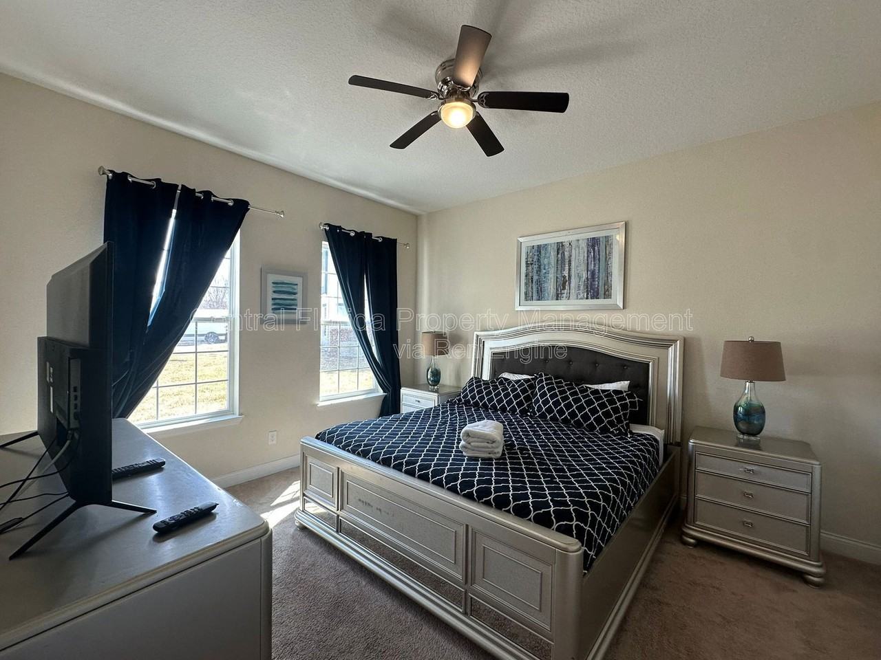 186 Captiva Dr - Photo 5 of 31