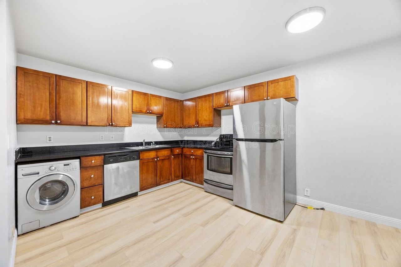 16006 E 14th St #106 - Photo 2 of 16