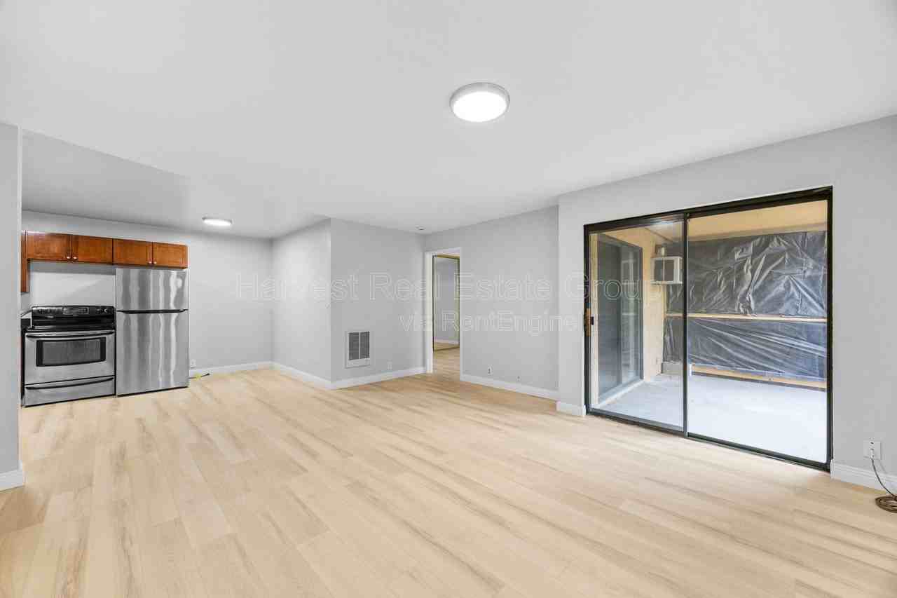 16006 E 14th St #106 - Photo 5 of 16