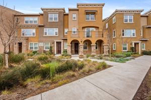 featured image of 38934 Lemongrass Way #1