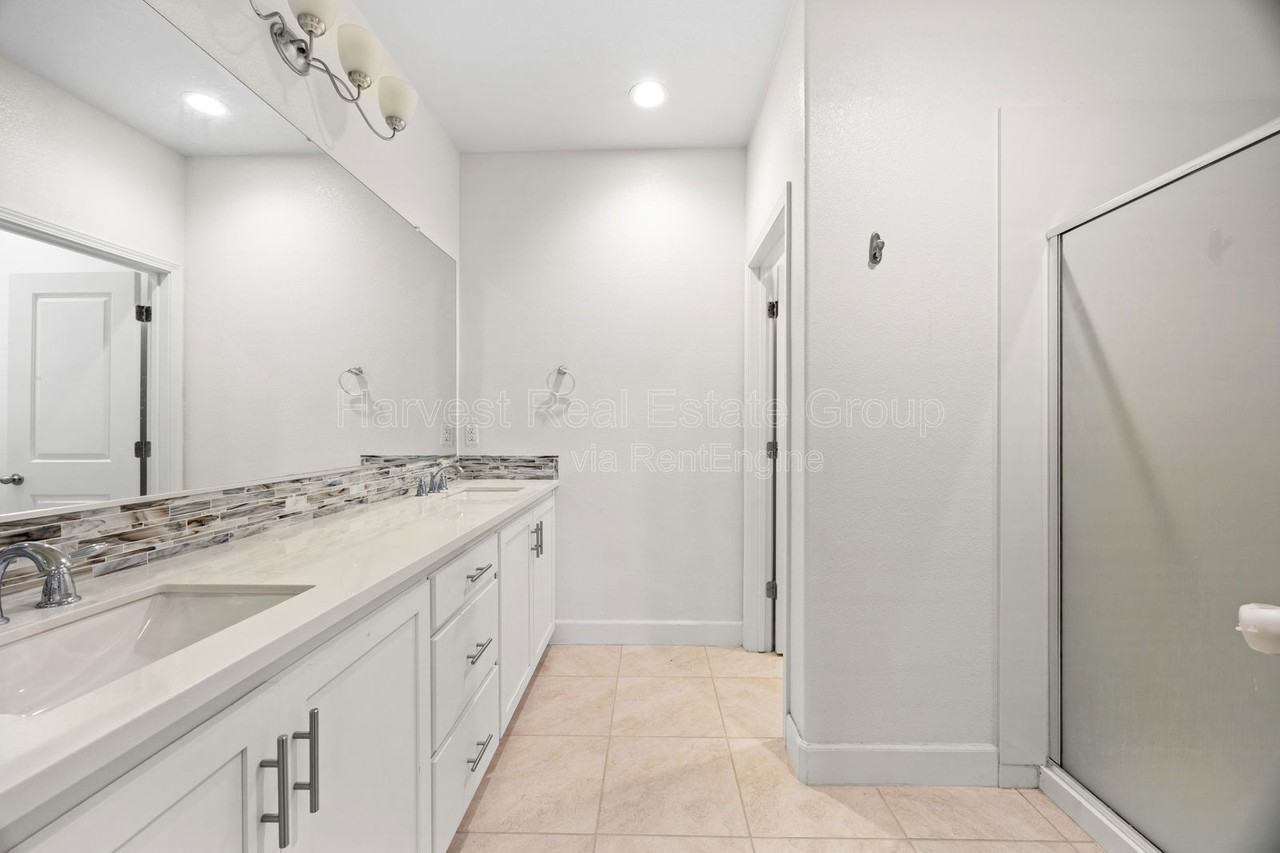 38934 Lemongrass Way #1 - Photo 5 of 15