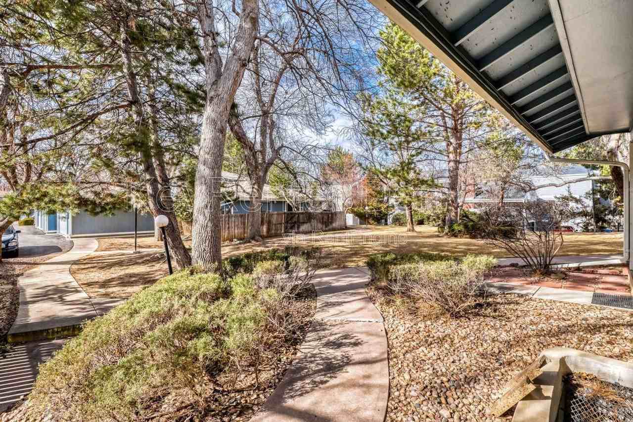 11635 E Cedar Ave - Photo 2 of 25