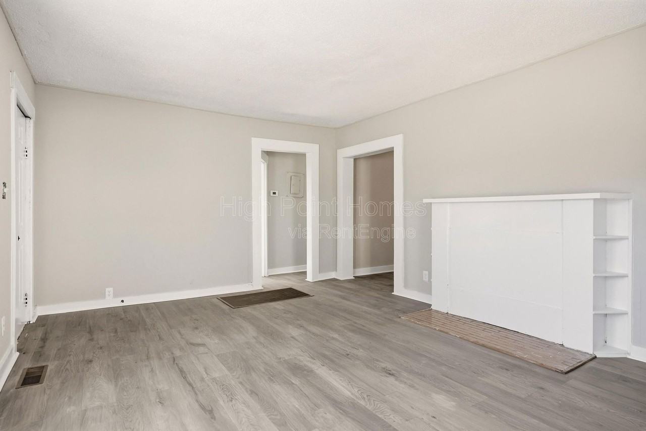 5225 Central Ave - Photo 6 of 25