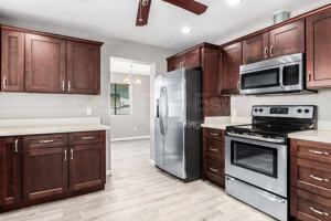 featured image of 2034 E Don Carlos Ave