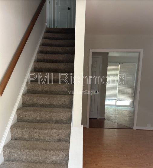 33 Fairwood Dr - Photo 6 of 40