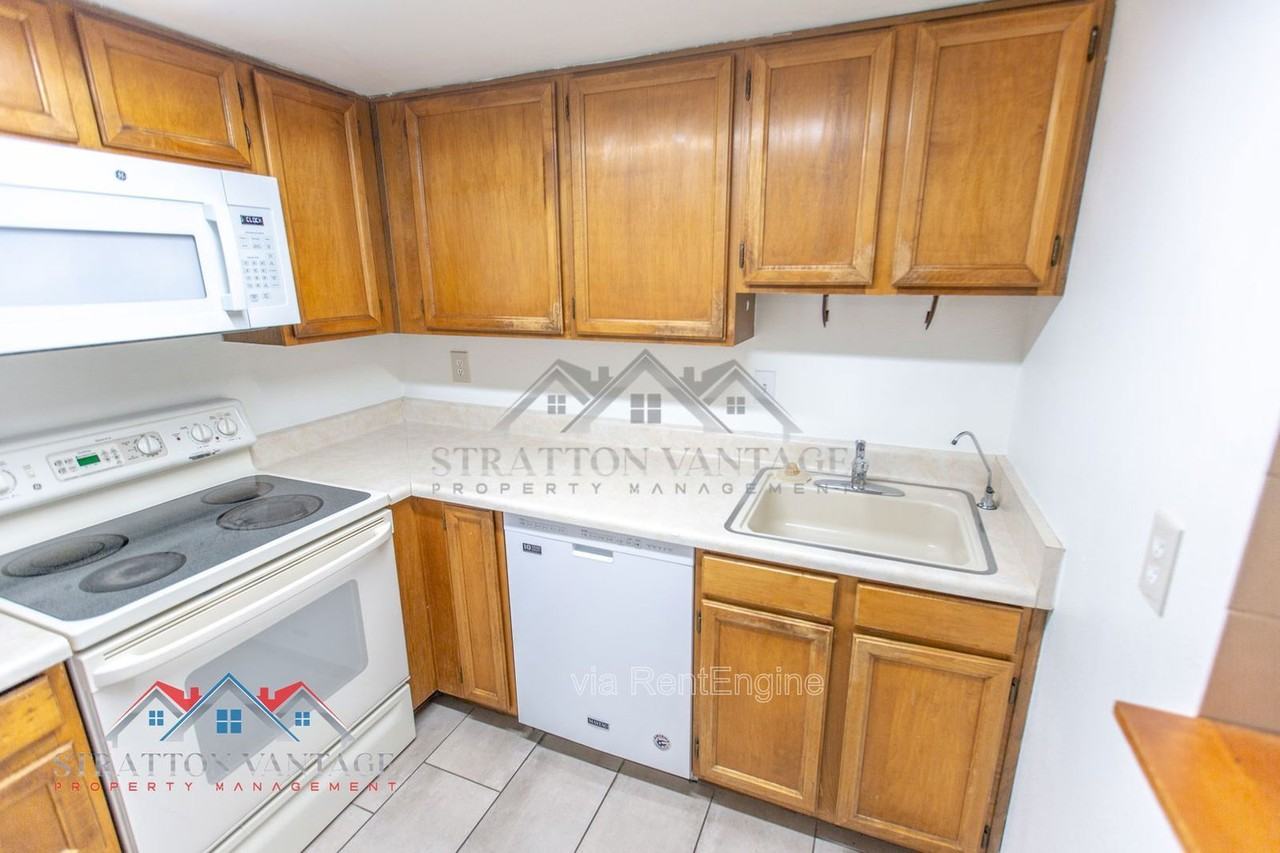 1831 W Mulberry Dr #230 - Photo 7 of 25