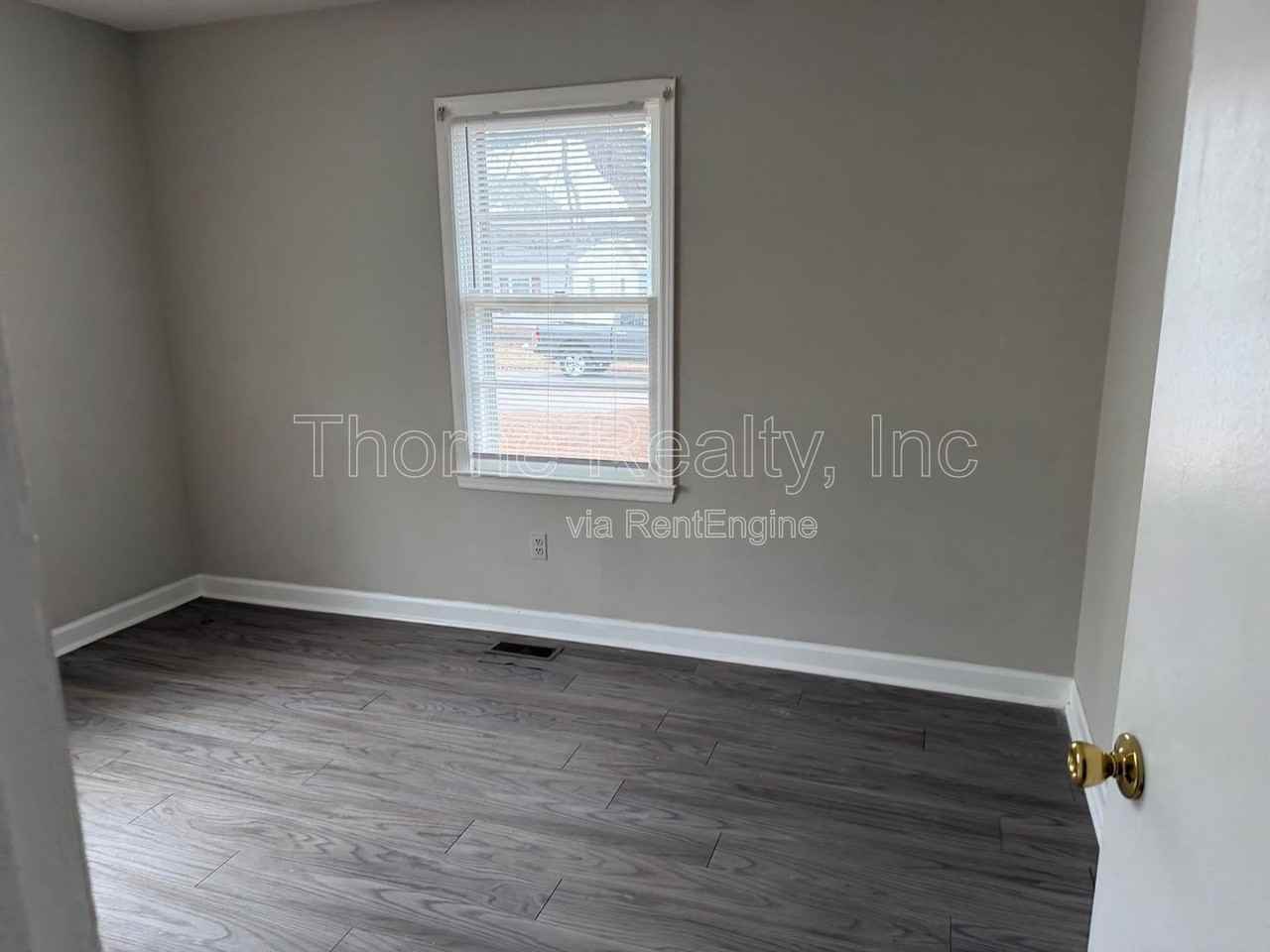 1405 Cooper St - Photo 5 of 7