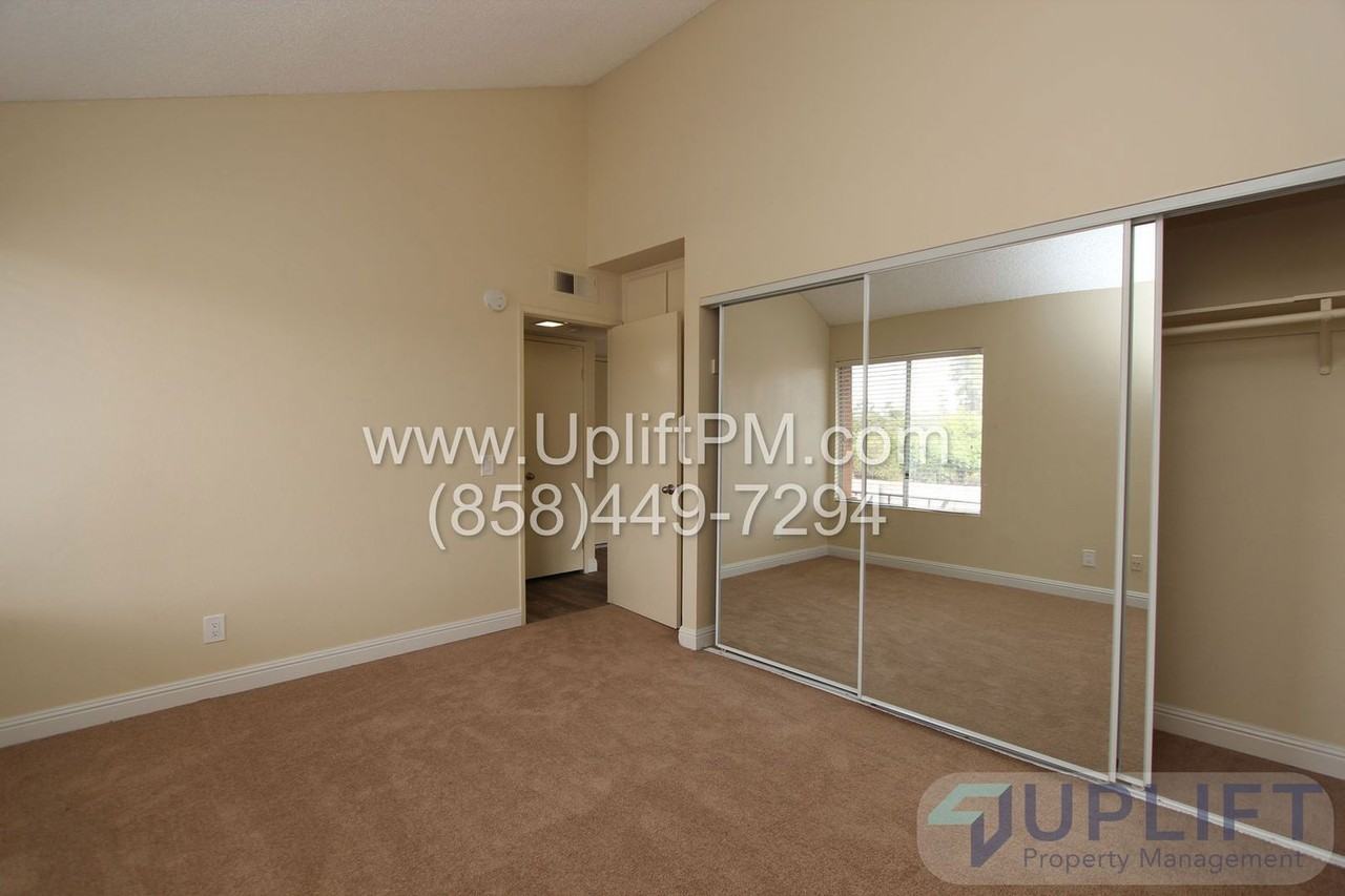 3136 Bonita Rd - Photo 7 of 12