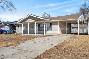 featured image of 811 Saint Thomas Ln