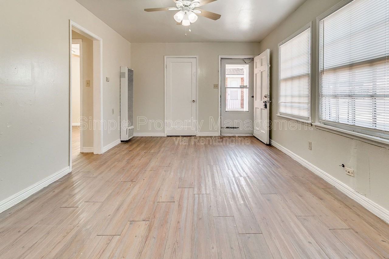 532 E Indian Dr - Photo 5 of 14