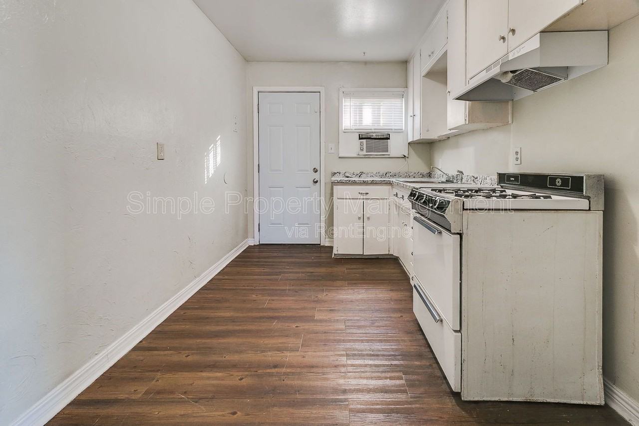 532 E Indian Dr - Photo 7 of 14