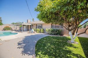 featured image of 1224 E Campus Dr