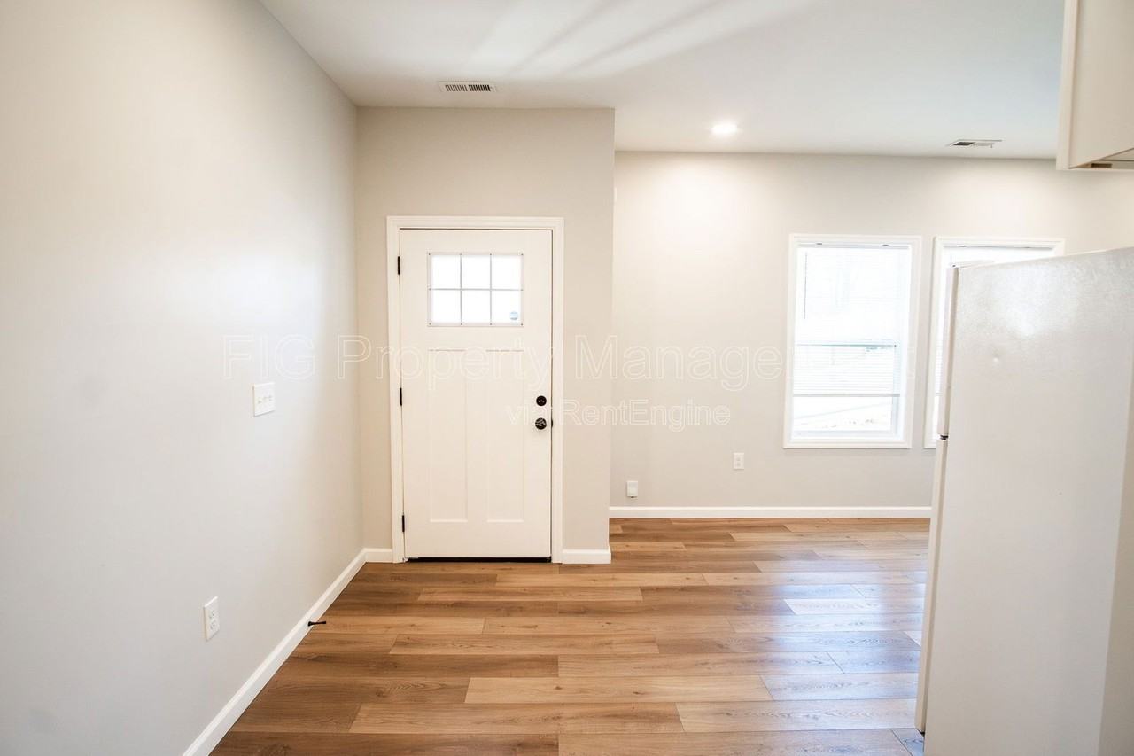 4115 Mountain Trek Way - Photo 4 of 18