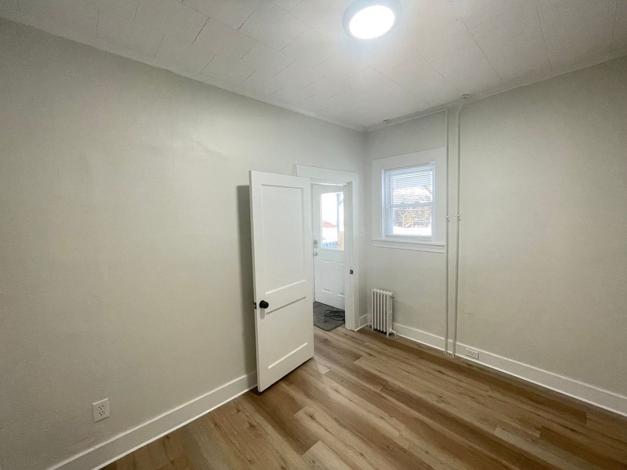 69 6th St - Photo 6 of 12