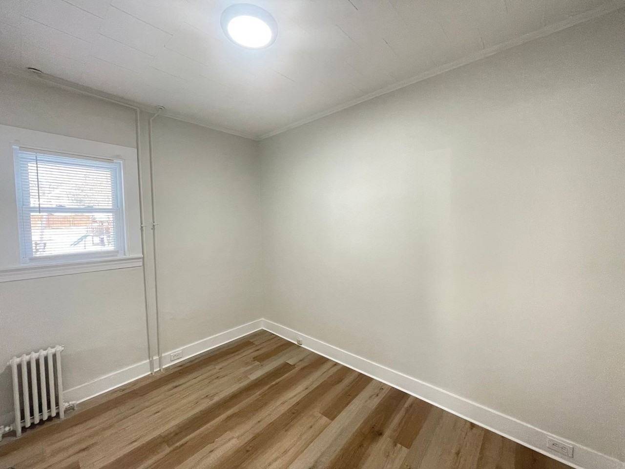 69 6th St - Photo 7 of 12