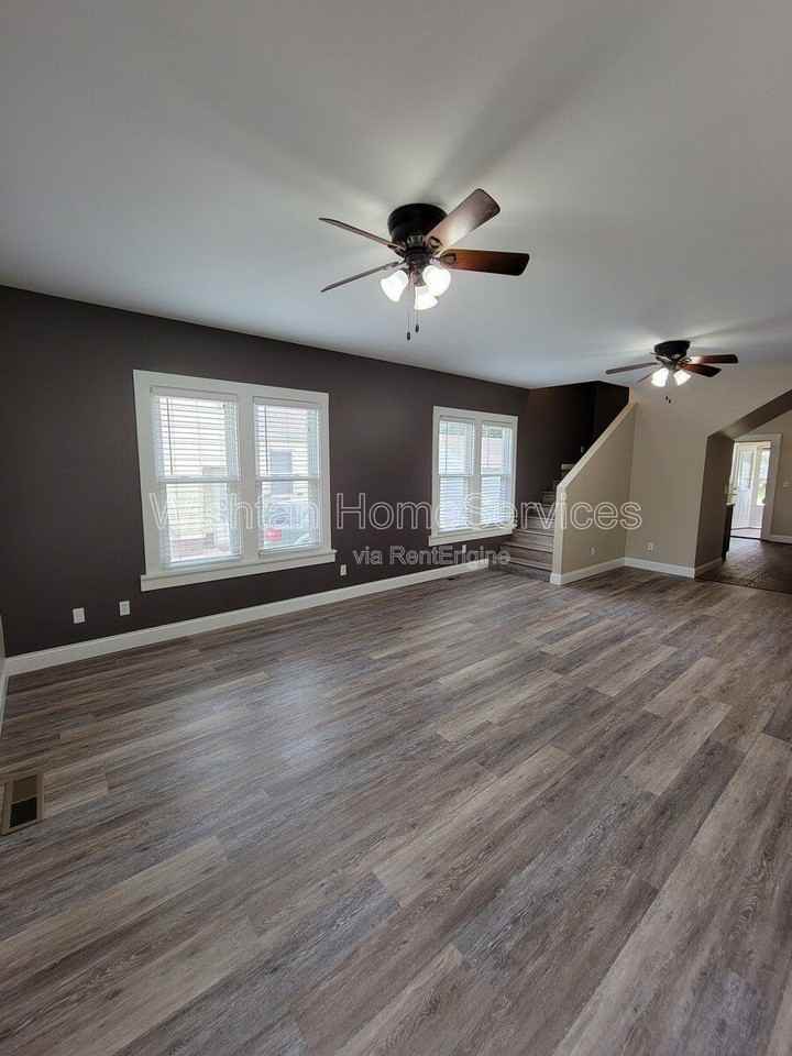 333 W Murray St - Photo 6 of 20