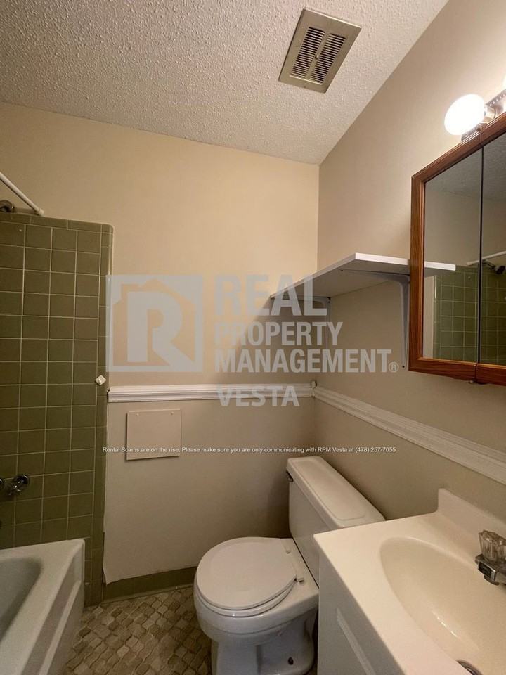 102 Trippi Ter - Photo 7 of 15