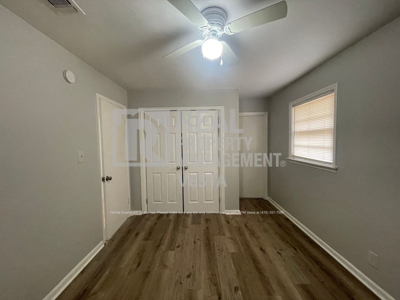 4273 Hillary Pl - Photo 6 of 15