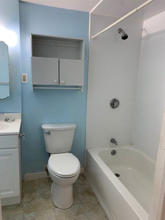 3 Florida Ct #5 - Photo 6 of 14