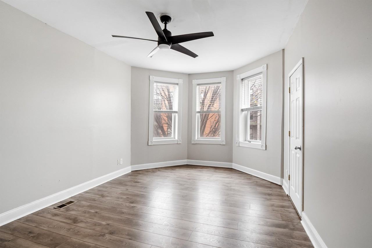 4537 Swan Ave #4537 - Photo 2 of 10