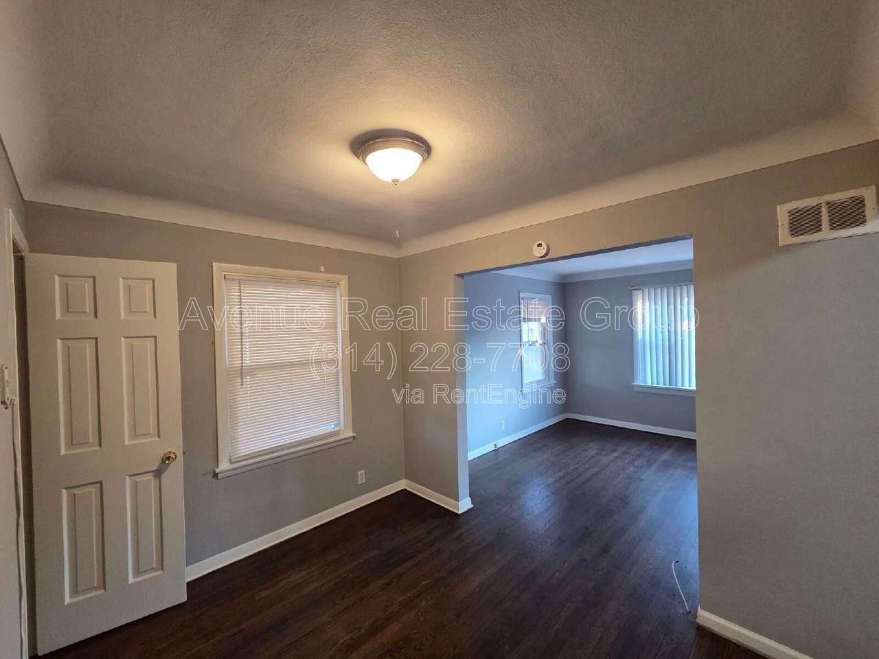 8573 Kathlyn Dr - Photo 3 of 13