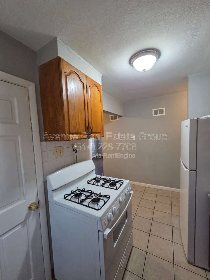 8573 Kathlyn Dr - Photo 6 of 13