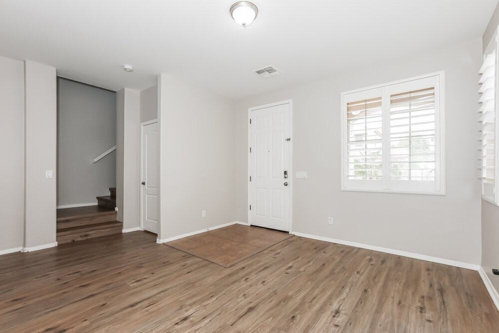 3875 S Dew Drop Ln - Photo 4 of 17