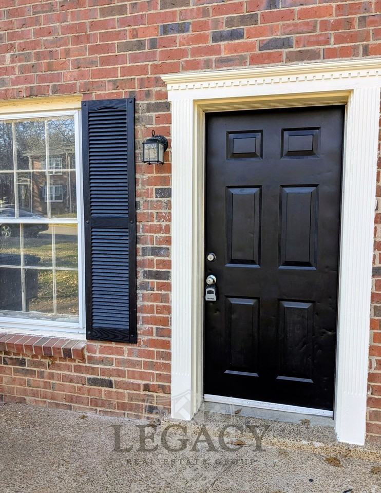 736 Holder Dr #1 - Photo 3 of 6