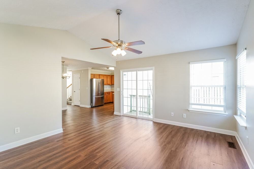 453 Scotts Creek Trl - Photo 4 of 17