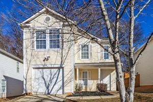 featured image of 1018 Allegiance Dr