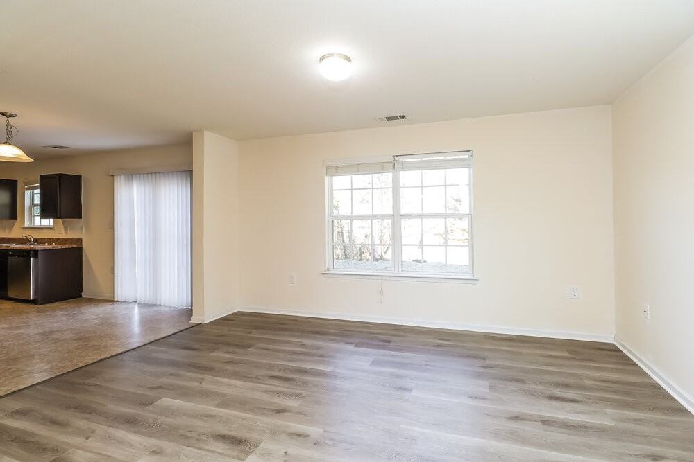 11724 Tribal Dr - Photo 5 of 17